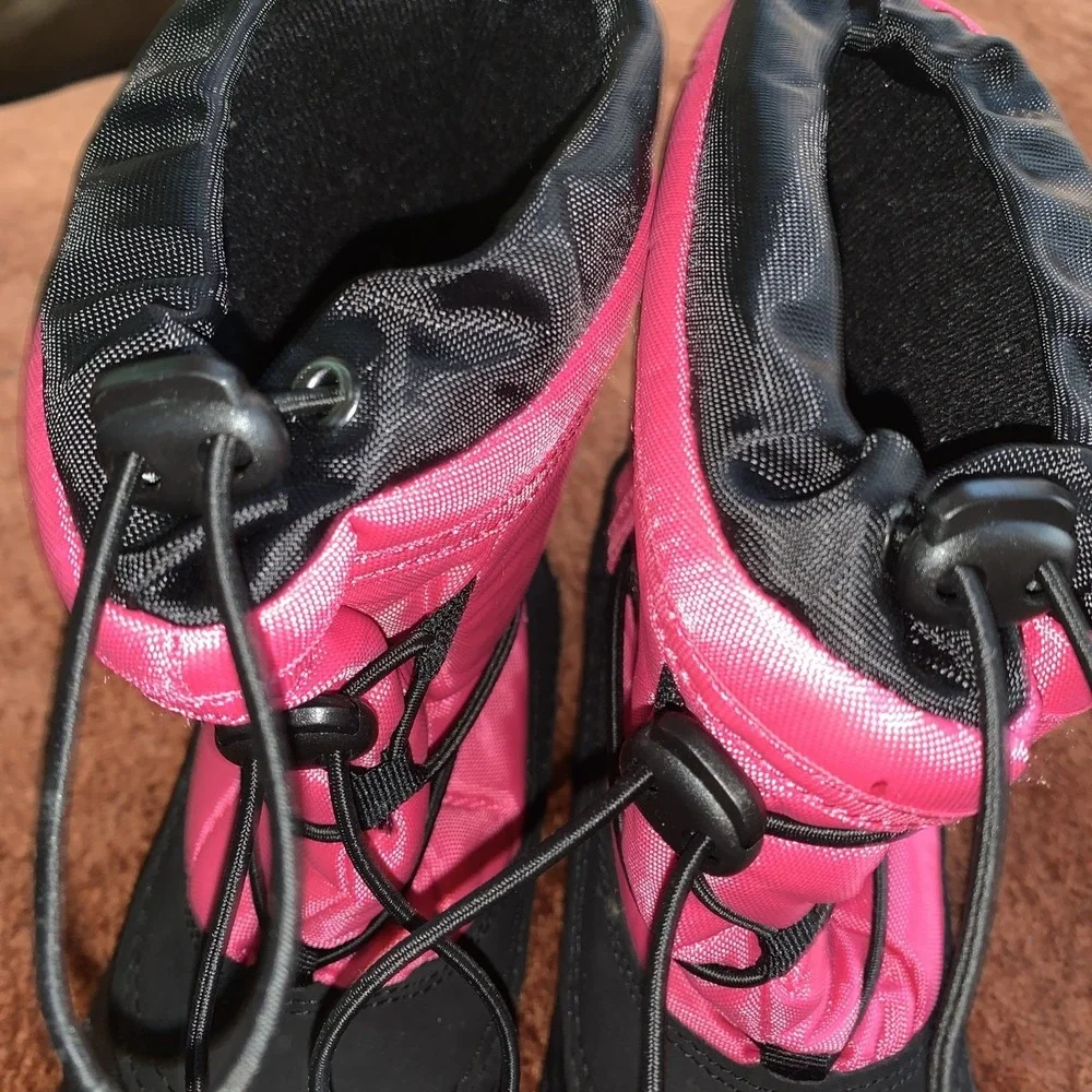 Tamarack‎ Kids Size 4 Pink Black Snow Boots Skiing Hike Snowboard Cold